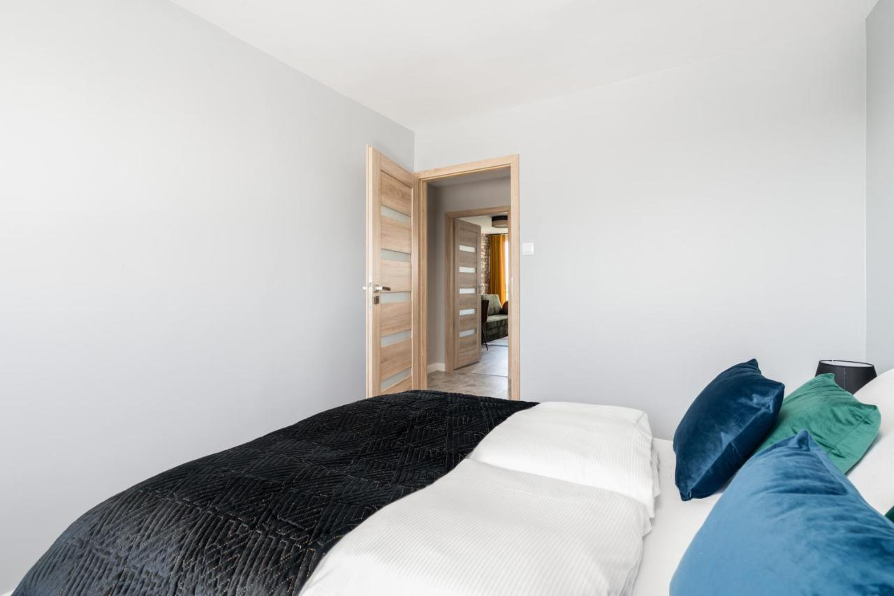 Stylish Apartment Near Wroclavia For 4 Guests By Noclegi Renters فروتسواف المظهر الخارجي الصورة